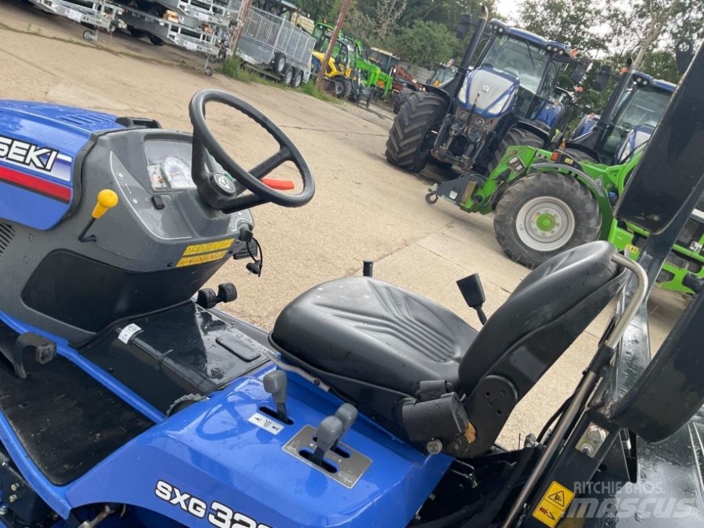 Iseki SXG326+ Ráülős fűnyírók