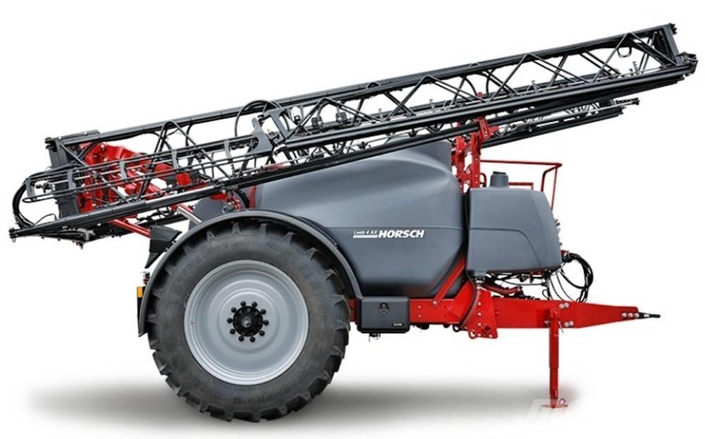 Horsch Leeb 4 AX Vontatott trágyaszórók