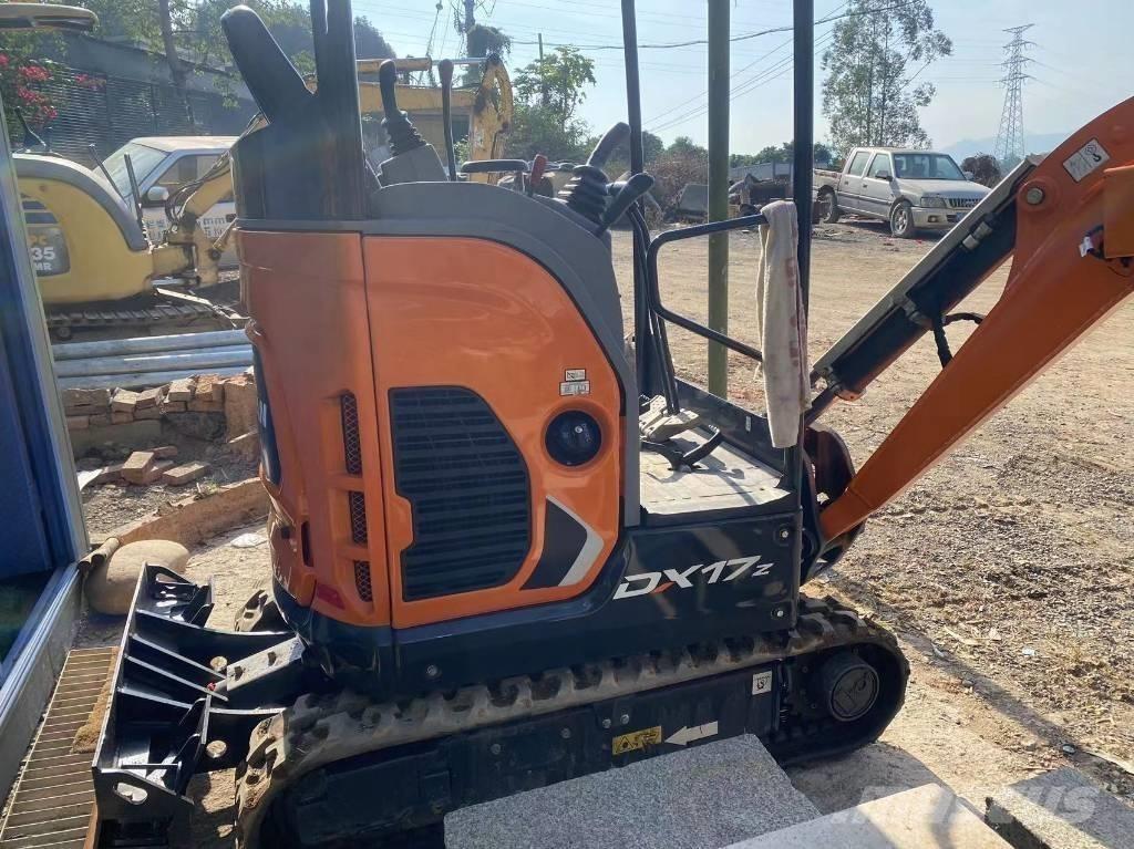 Doosan DX 17 Mini kotrók < 7t
