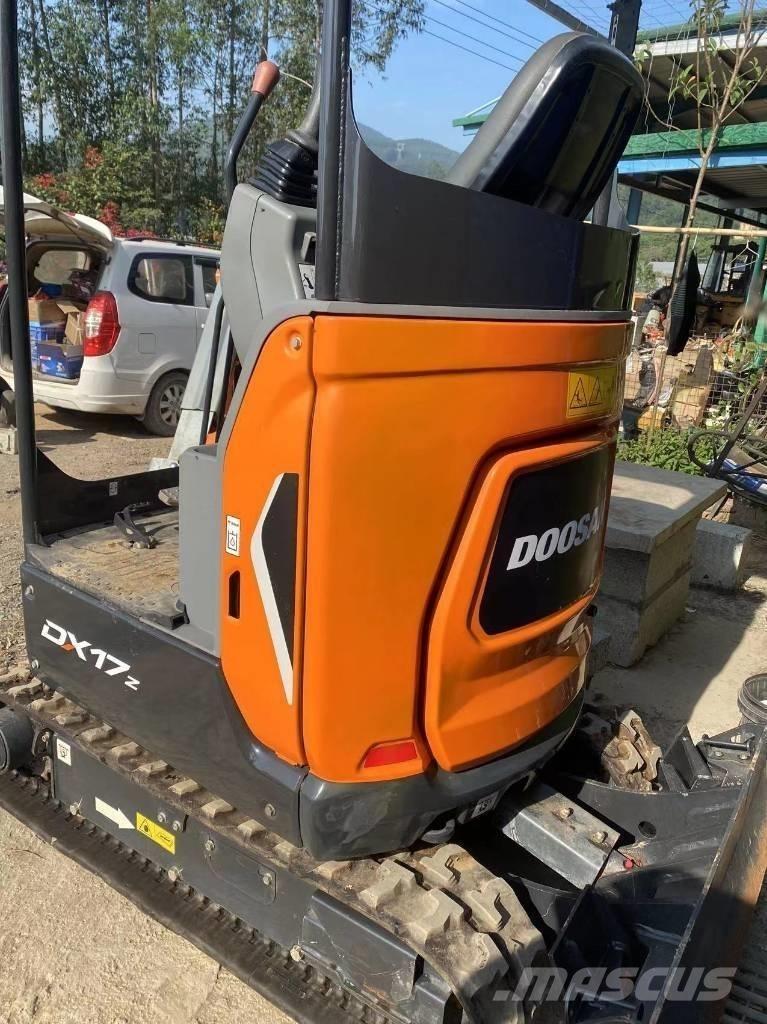 Doosan DX 17 Mini kotrók < 7t