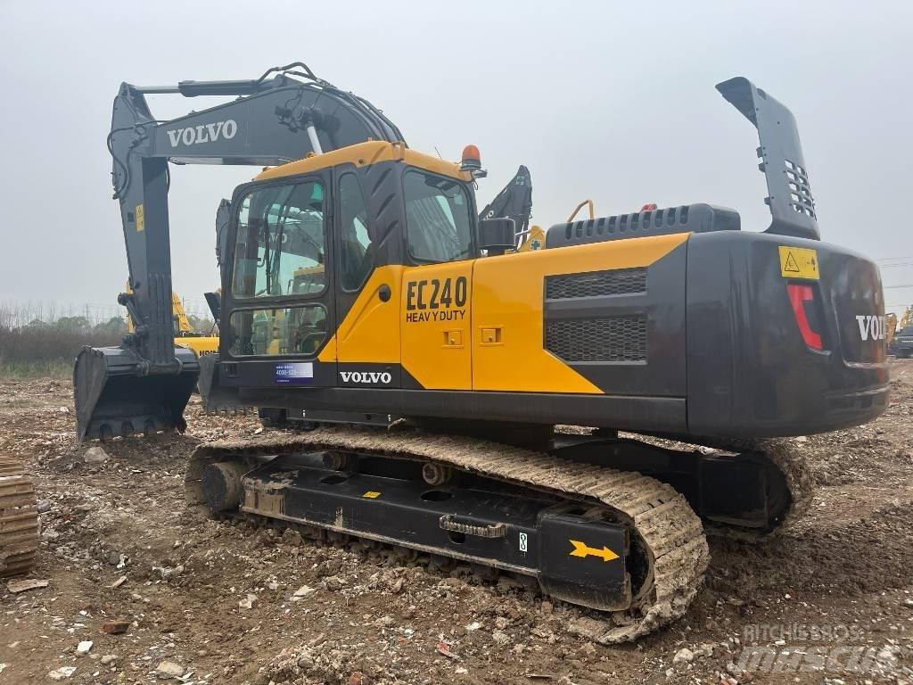 Volvo EC240BLC Lánctalpas kotrók