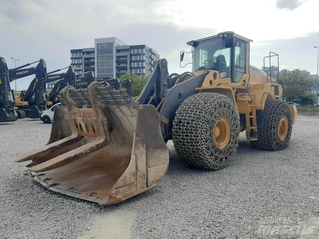 Volvo BM L220H Gumikerekes homlokrakodók