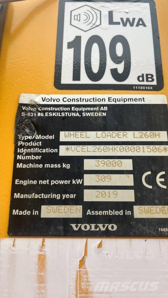 Volvo L260H Gumikerekes homlokrakodók