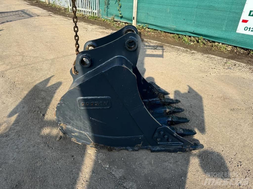 Doosan DX 140 LC Kanalak