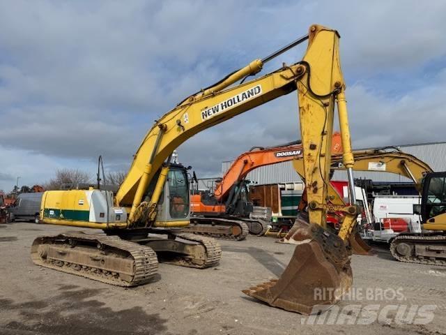 New Holland E 215 Lánctalpas kotrók
