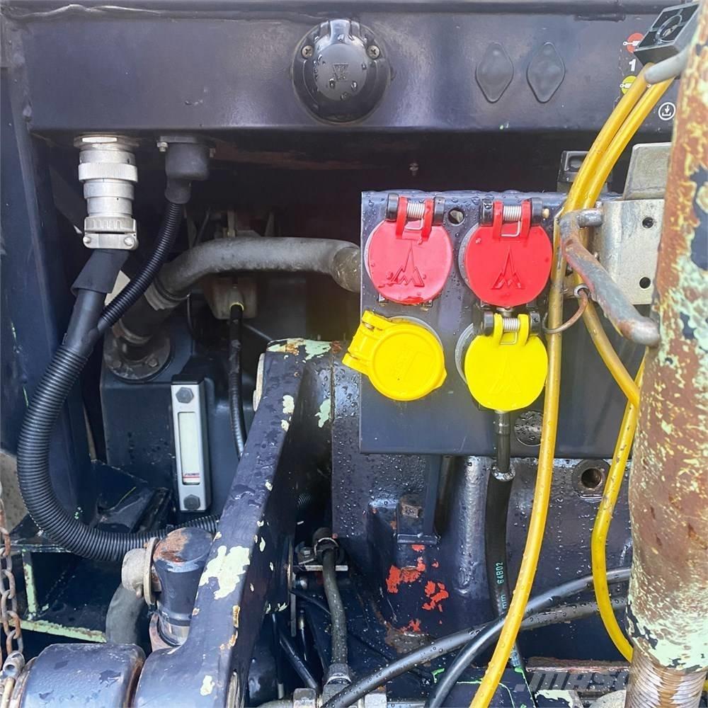 Deutz-Fahr DX 4.71 Traktorok