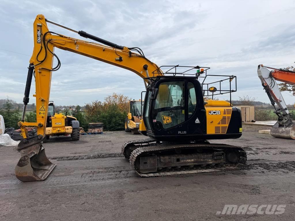 JCB JS 130 LC Lánctalpas kotrók