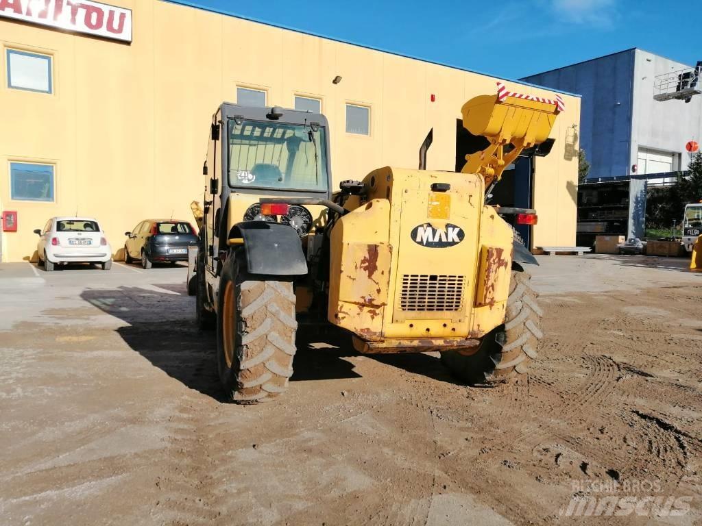 New Holland LM1740 A Teleszkópos rakodók