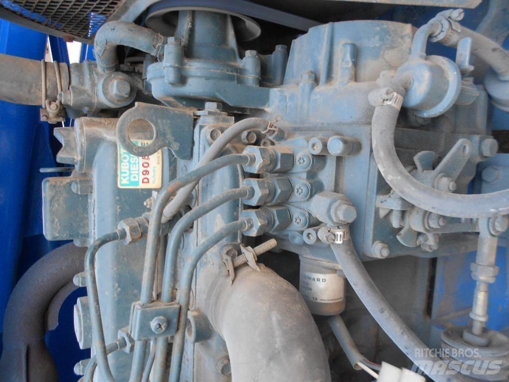 UpRight SL30RT Teherautóra szerelt emelők és állványok