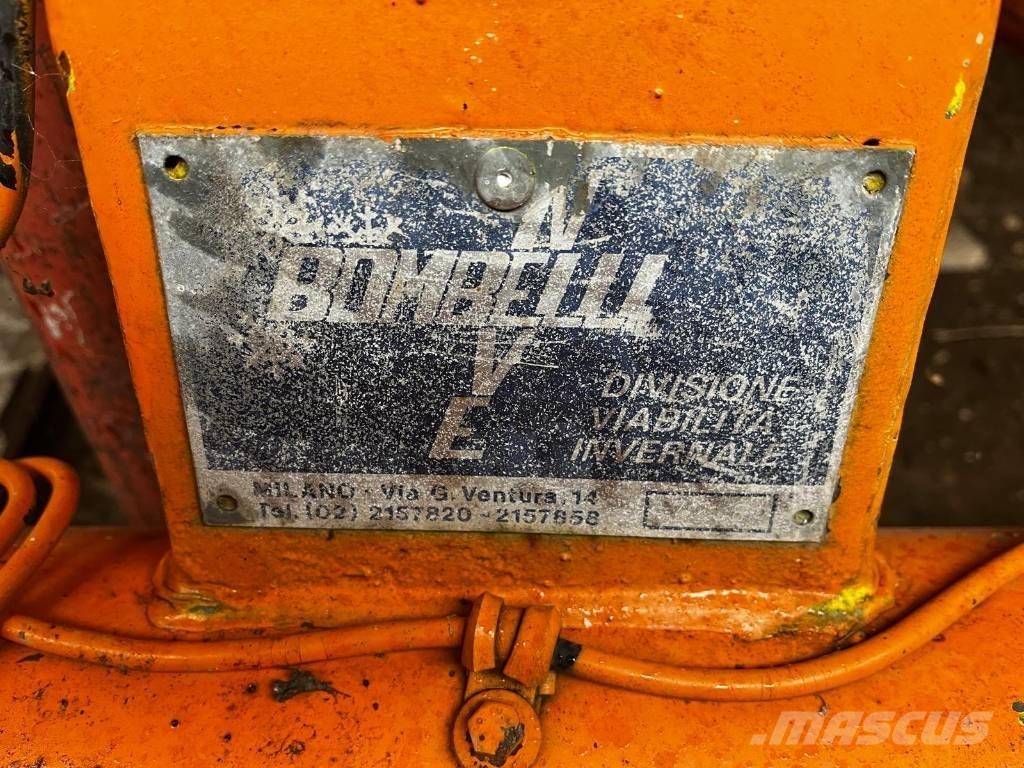  BOMBELLI LAMA 3 MT Hóeltakarítók