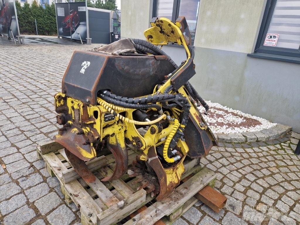 John Deere H414 Betakarító fejek
