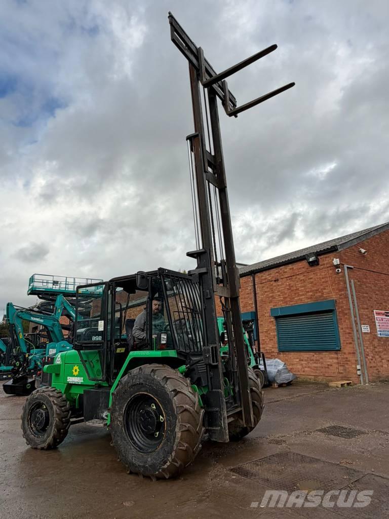 JCB 926 Dízel targoncák