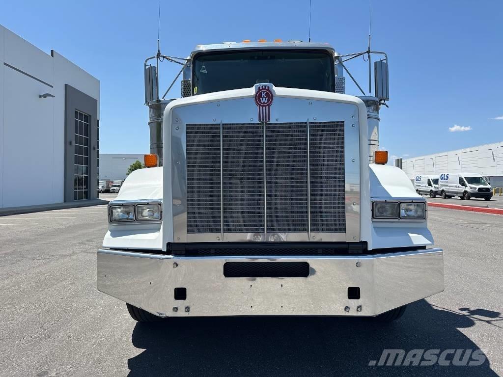 Kenworth T800 Fülkés alváz