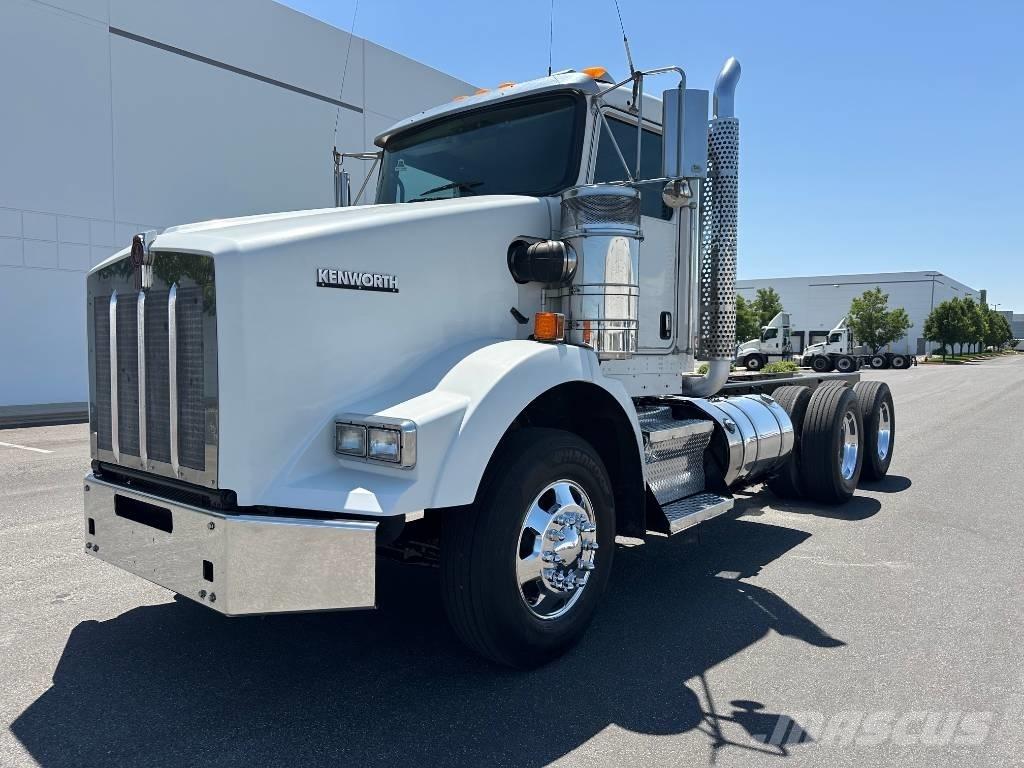 Kenworth T800 Fülkés alváz