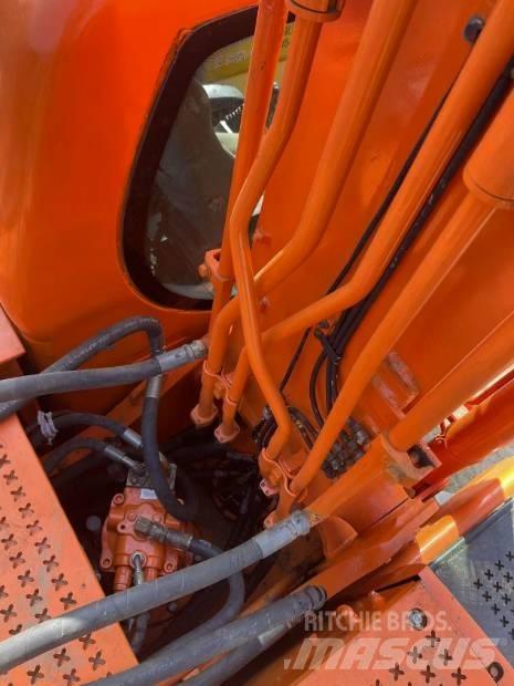 Doosan DX225LC-9C Lánctalpas kotrók