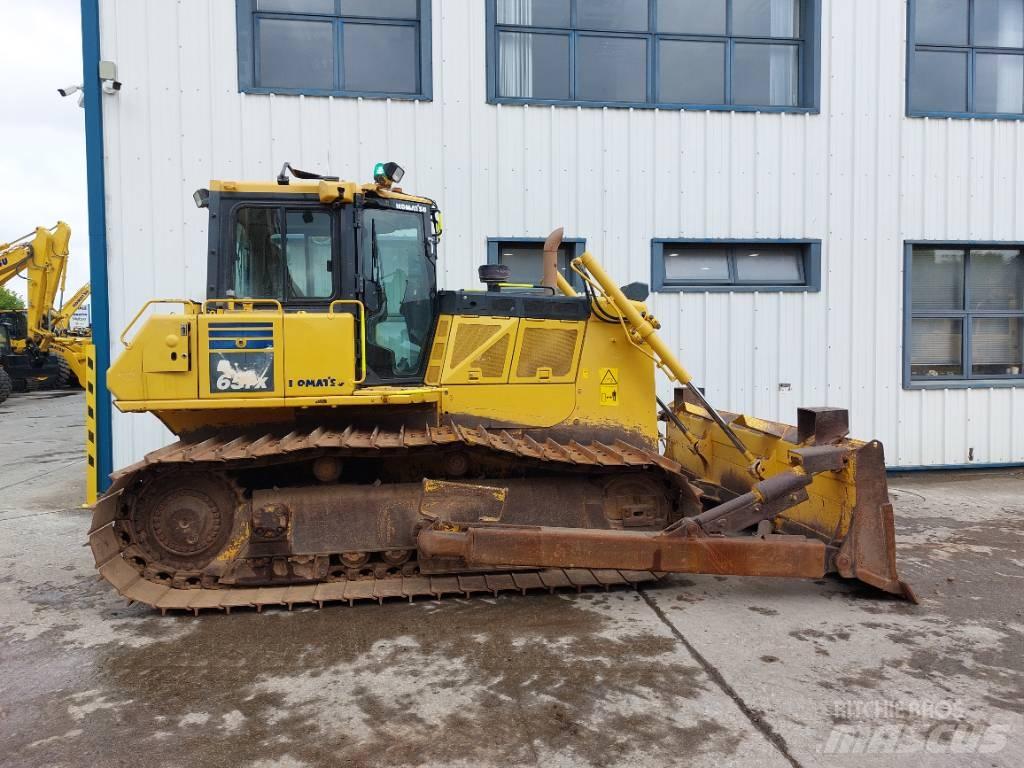 Komatsu D65PX-18 lánctalpas dózerek