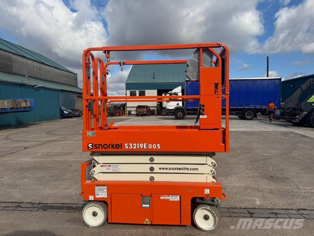 Snorkel S 3219 E Ollós emelők