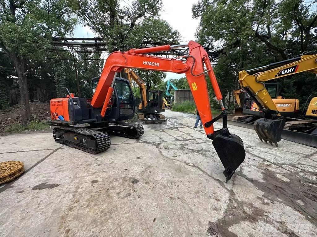 Hitachi ZX 70 Lánctalpas kotrók
