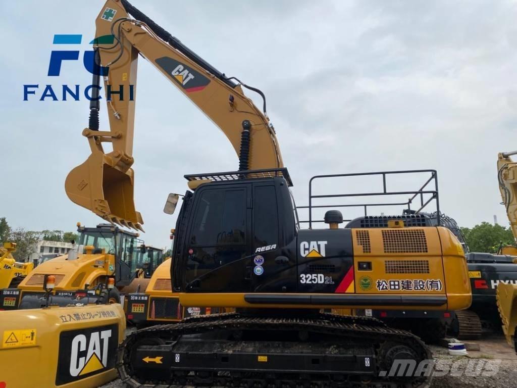 CAT 325D2L Lánctalpas kotrók
