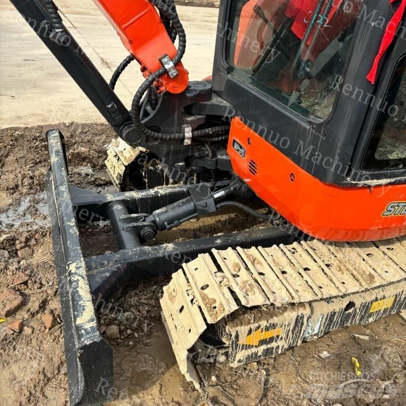 Kubota U 30 Mini kotrók < 7t