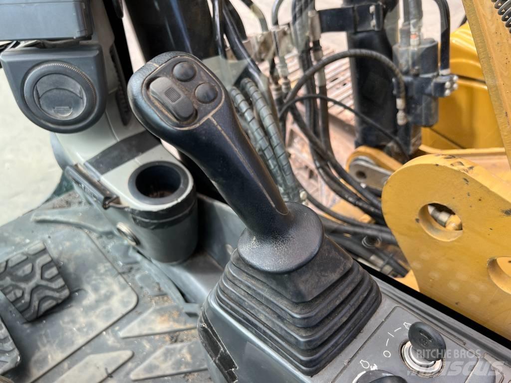 CAT 329 D LN Lánctalpas kotrók