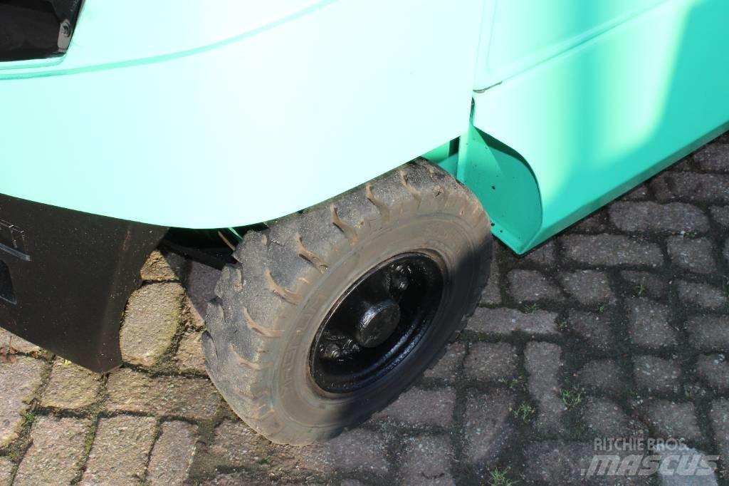 Mitsubishi FD25N Dízel targoncák