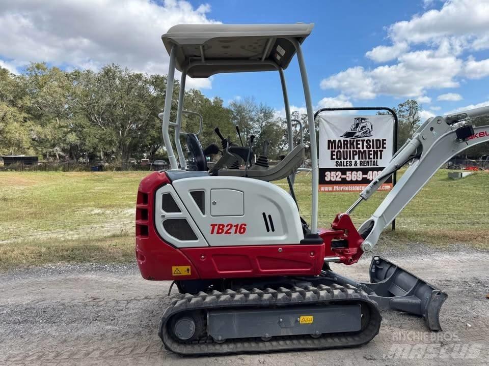 Takeuchi TB 216 Mini kotrók < 7t