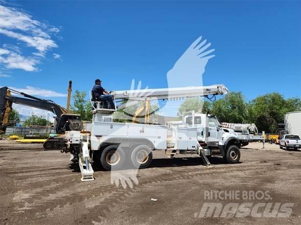Altec D4065ATR Teherautóra szerelt emelők és állványok
