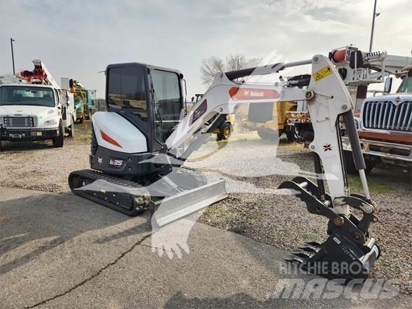 Bobcat E35i Mini kotrók < 7t