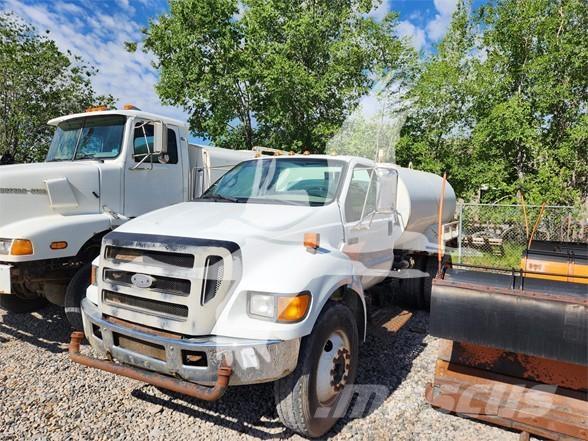 Ford F650 SD Tartályos teherautók
