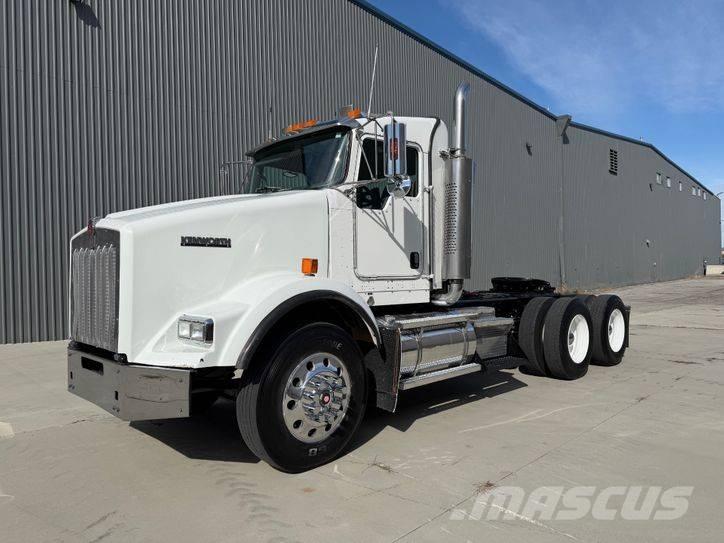 Kenworth T 800 Nyergesvontatók