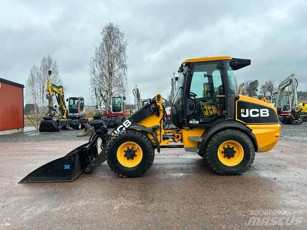 JCB 409 Gumikerekes homlokrakodók