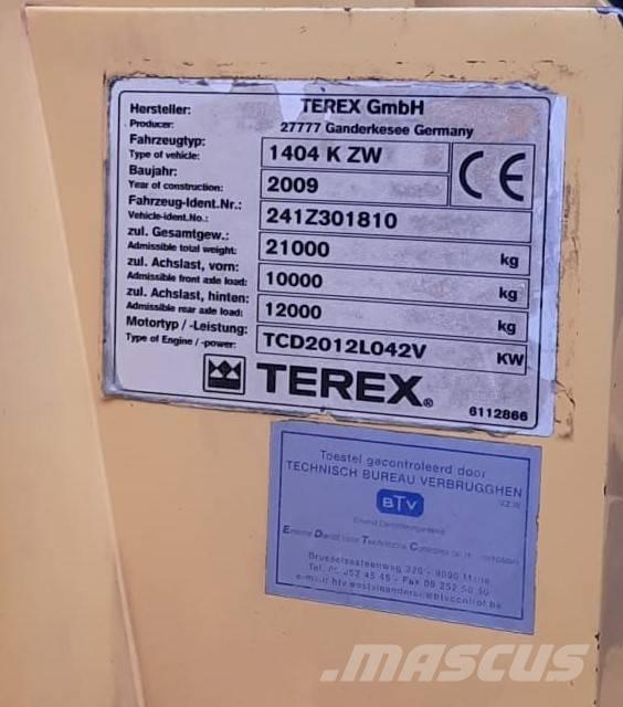 Atlas 1404 K ZW Gumikerekes kotrók