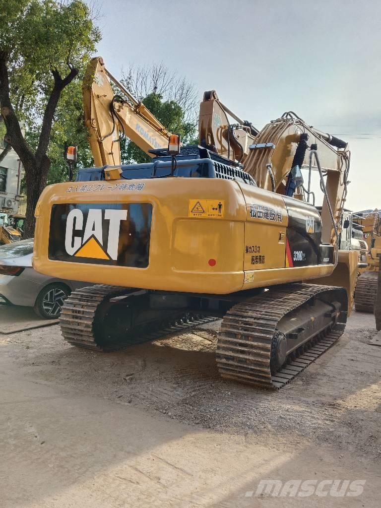 CAT 330 D Lánctalpas kotrók