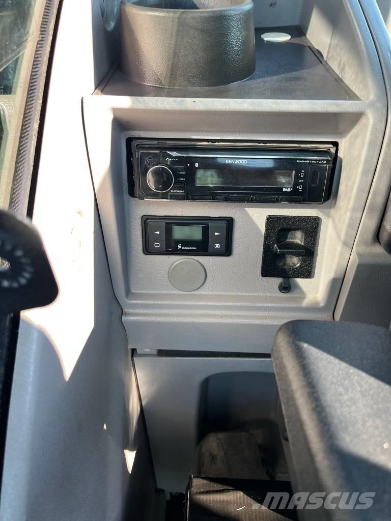 Volvo EWR 150 E Gumikerekes kotrók