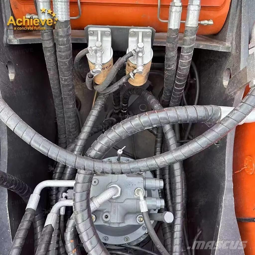 Hitachi XZ3503G Lánctalpas kotrók