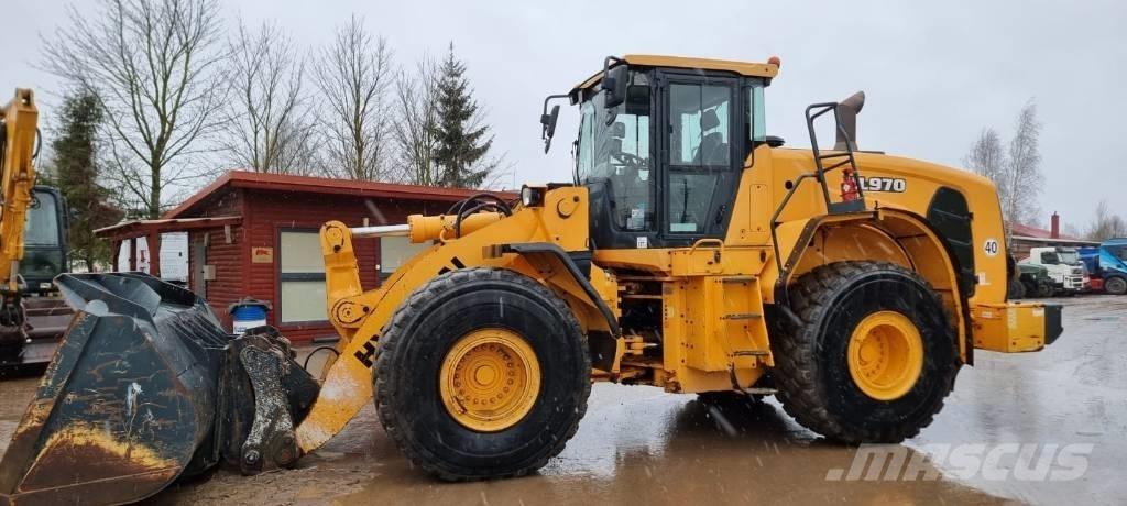 Hyundai HL 970 Gumikerekes homlokrakodók
