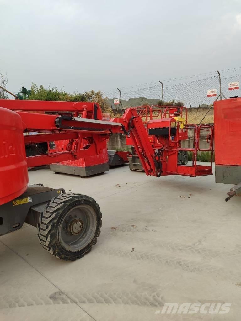 Genie Z 45/25 J RT Karos emelők