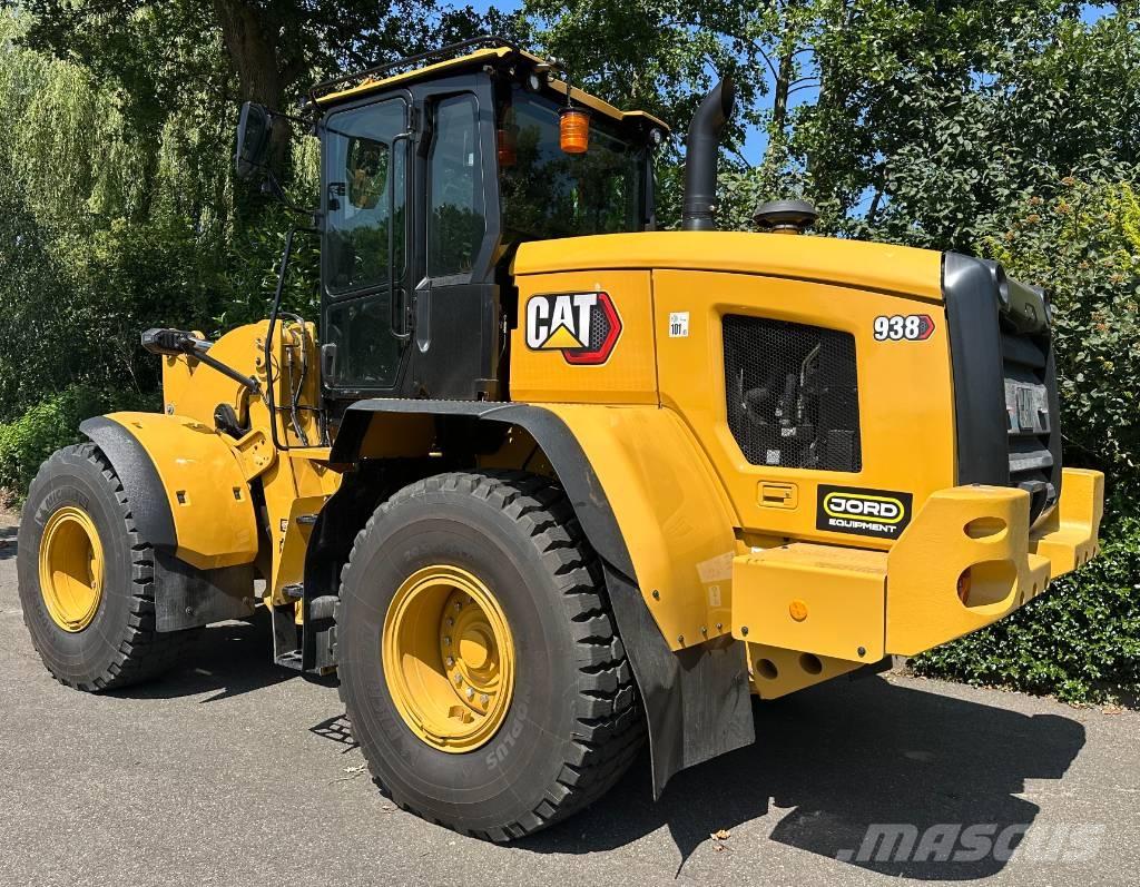 CAT 938M Gumikerekes homlokrakodók