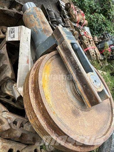 Liebherr R954CHD Gumiabroncsok, kerekek és felnik