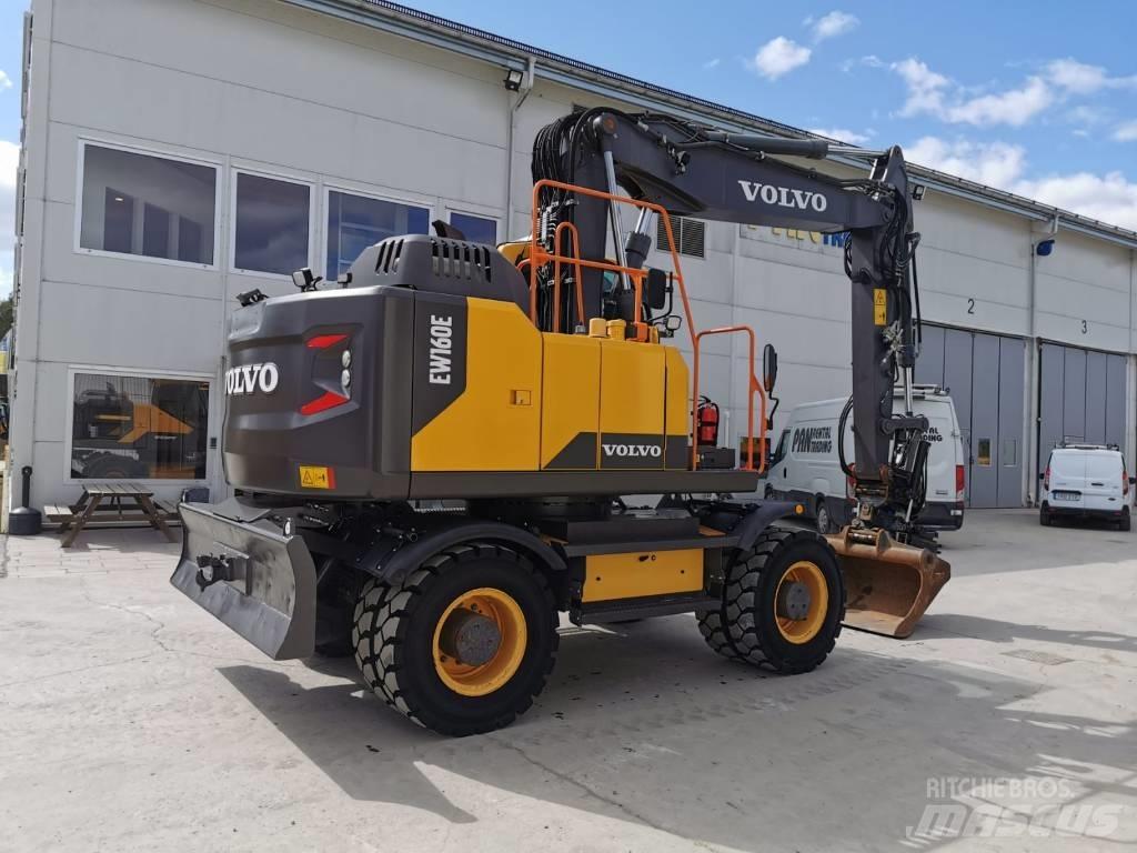 Volvo EW160E Gumikerekes kotrók