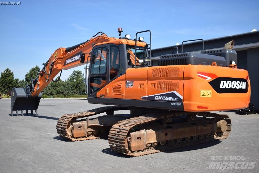 Doosan DX 255 LC-7 Lánctalpas kotrók