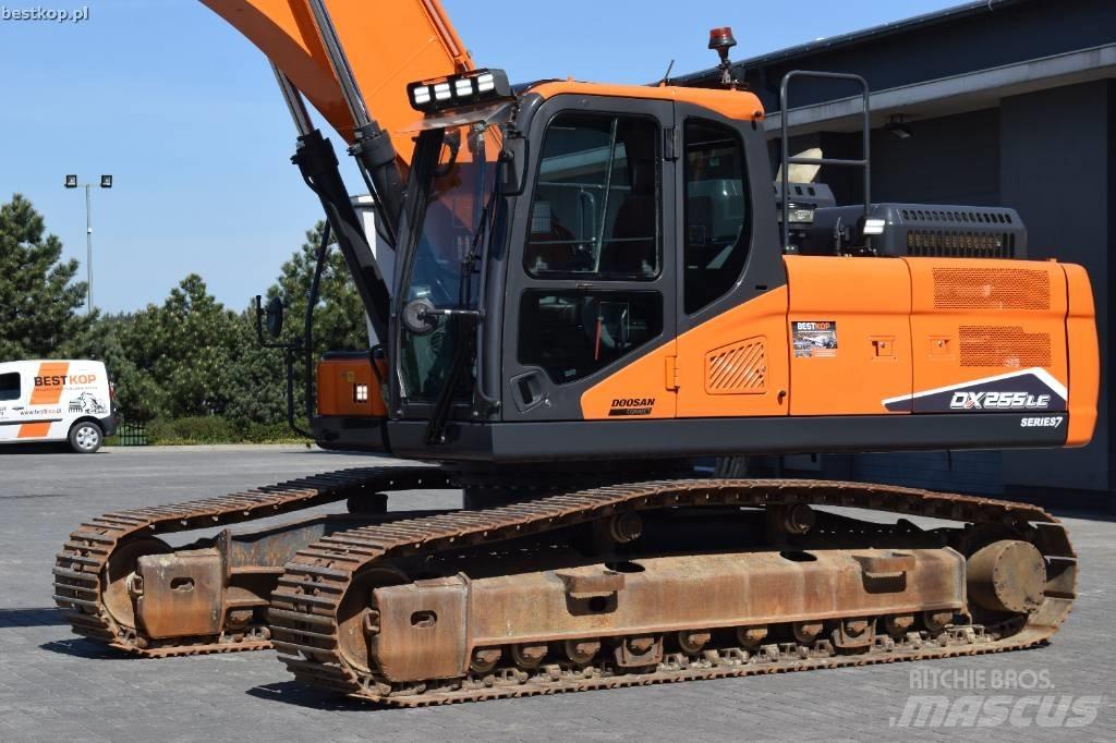 Doosan DX 255 LC-7 Lánctalpas kotrók
