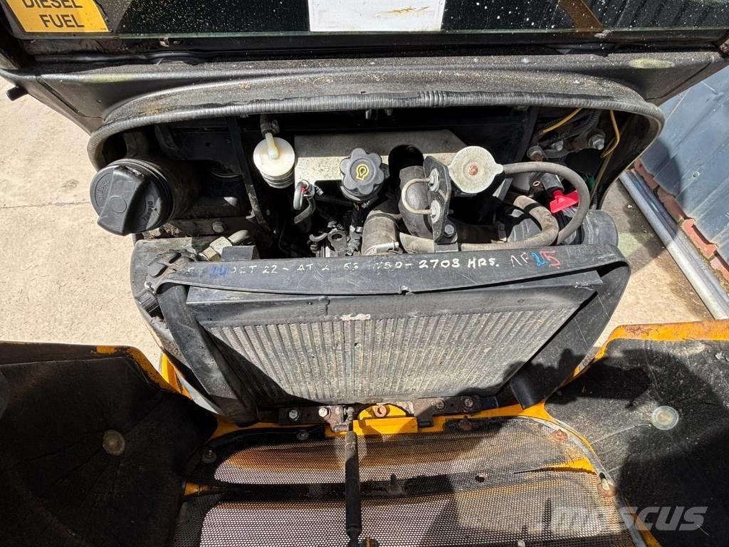 JCB 8018 CTS Mini kotrók < 7t