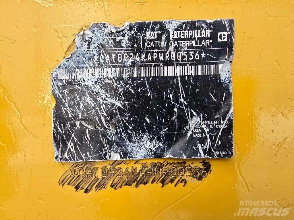 CAT 924 K Gumikerekes homlokrakodók