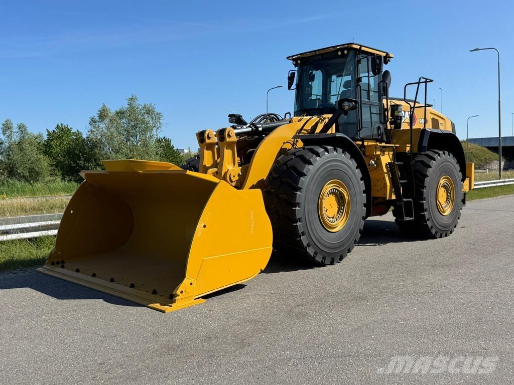 CAT 980 Gumikerekes homlokrakodók