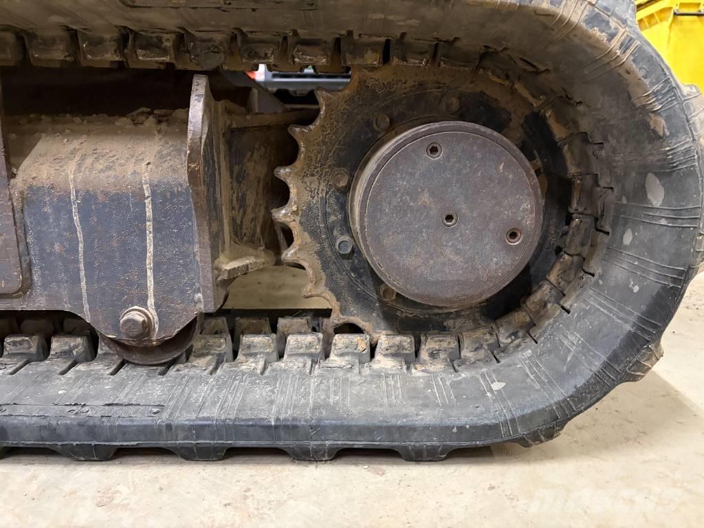 Kubota KX 121-3 Mini kotrók < 7t