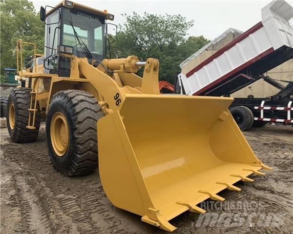 CAT 966H Gumikerekes homlokrakodók