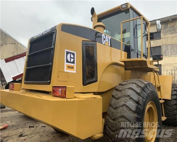 CAT 966H Gumikerekes homlokrakodók