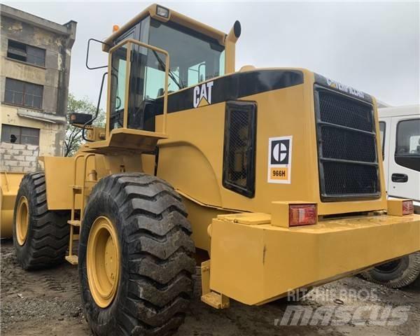 CAT 966H Gumikerekes homlokrakodók
